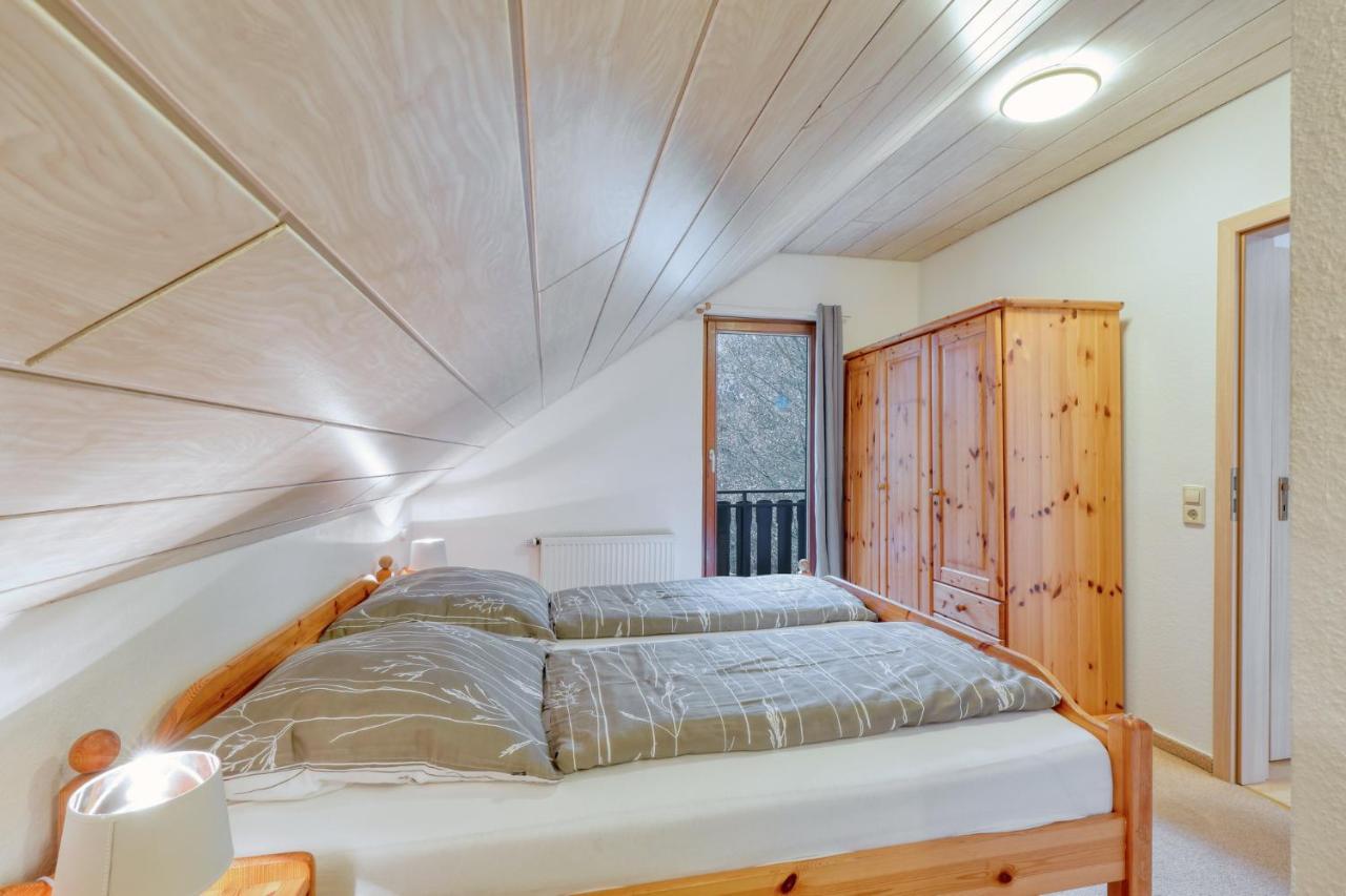 Seepark Kirchheim Ferienhaus Bei Vera Mit Sauna Екстериор снимка